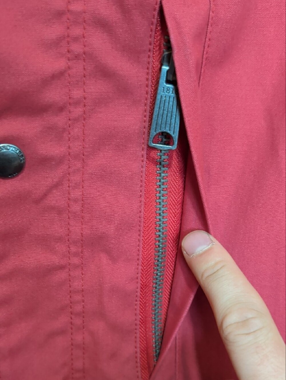 Brooks Brothers Women's (Unisex) Red Utility Hooded Cotton Jacket - Picture 7 of 16